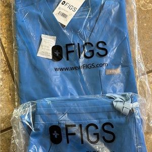 BRAND NEW FIGS SCRUBS